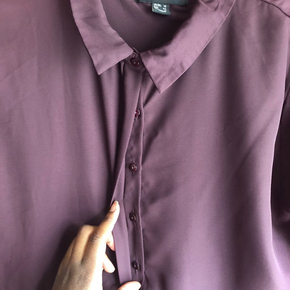 Atmosphere Button Down Blouse - Picture 5 of 10